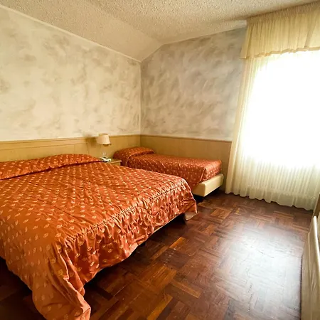 Hotel Garni Del 3*