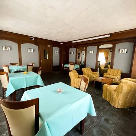 Garni Del スカンノ