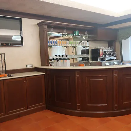 ホテル Garni Del 3*