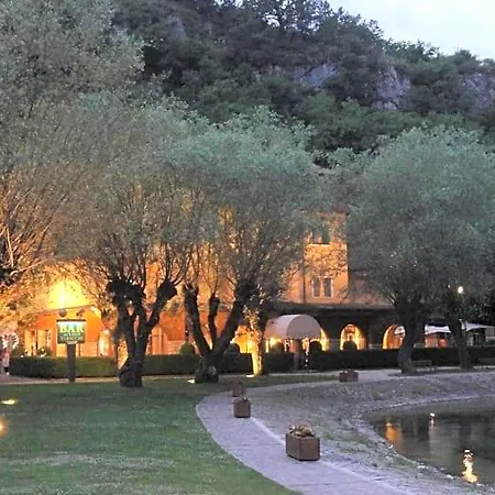 Garni Del 3*