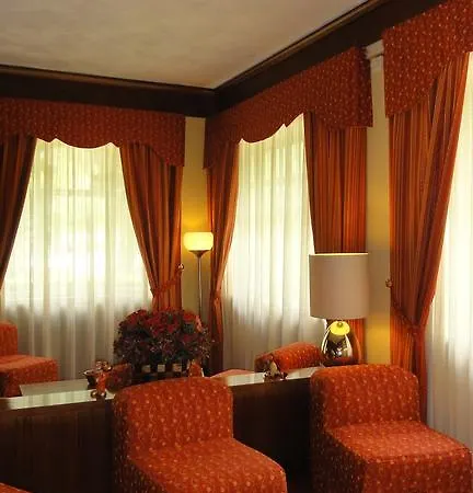 Garni Del ホテル スカンノ