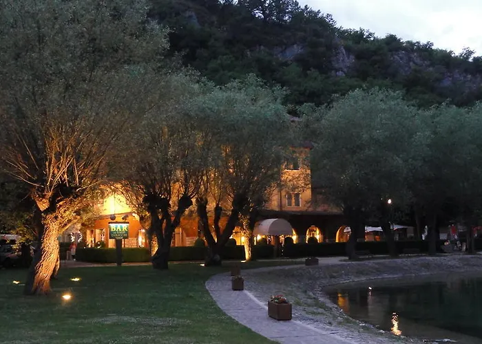Garni Del 3*
